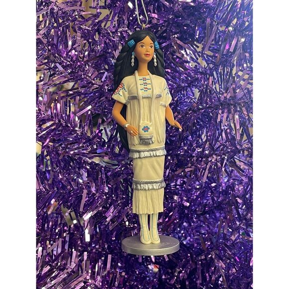 1996 Hallmark Keepsake Ornament Native American Barbie Dolls of the World #1 - Picture 3 of 5